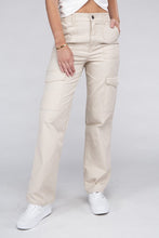 Load image into Gallery viewer, Everyday Wear Elastic-Waist Cargo Pants
