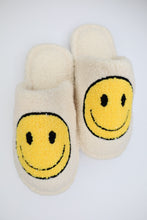 Load image into Gallery viewer, Smiley Slippers
